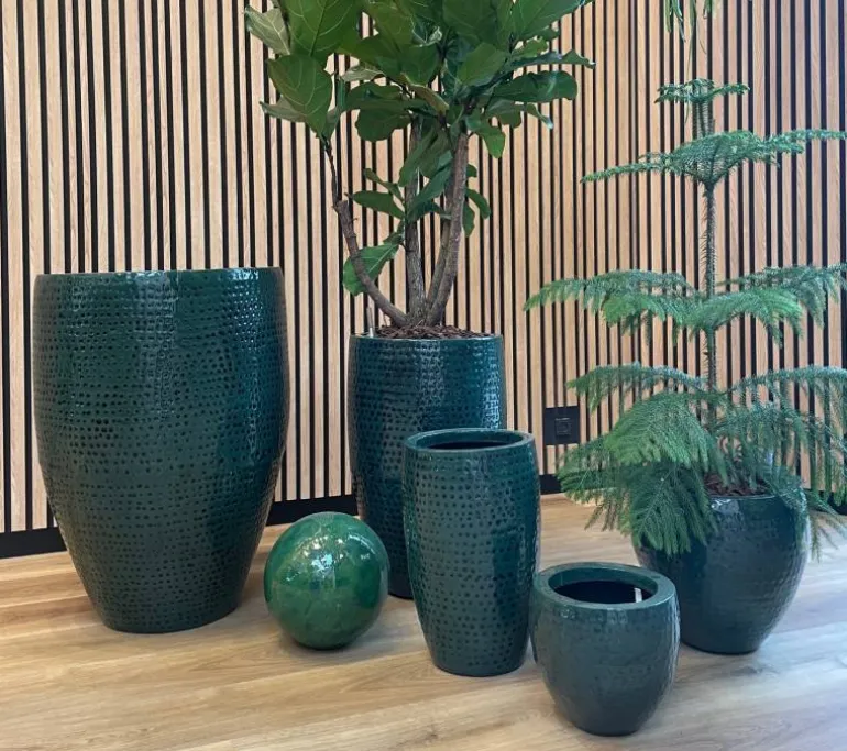 Indendørs krukker i ocean green metal med hammered finish / 3str.