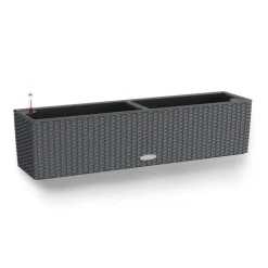 Lechuza altankasse med selvvanding / Balconera Cottage Polyrattan - 6 farver