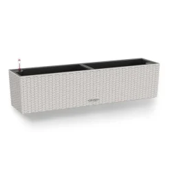Lechuza altankasse med selvvanding / Balconera Cottage Polyrattan - 6 farver