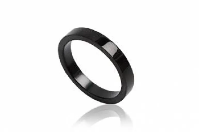 Sort 4mm Herrering I Rustfri Stål